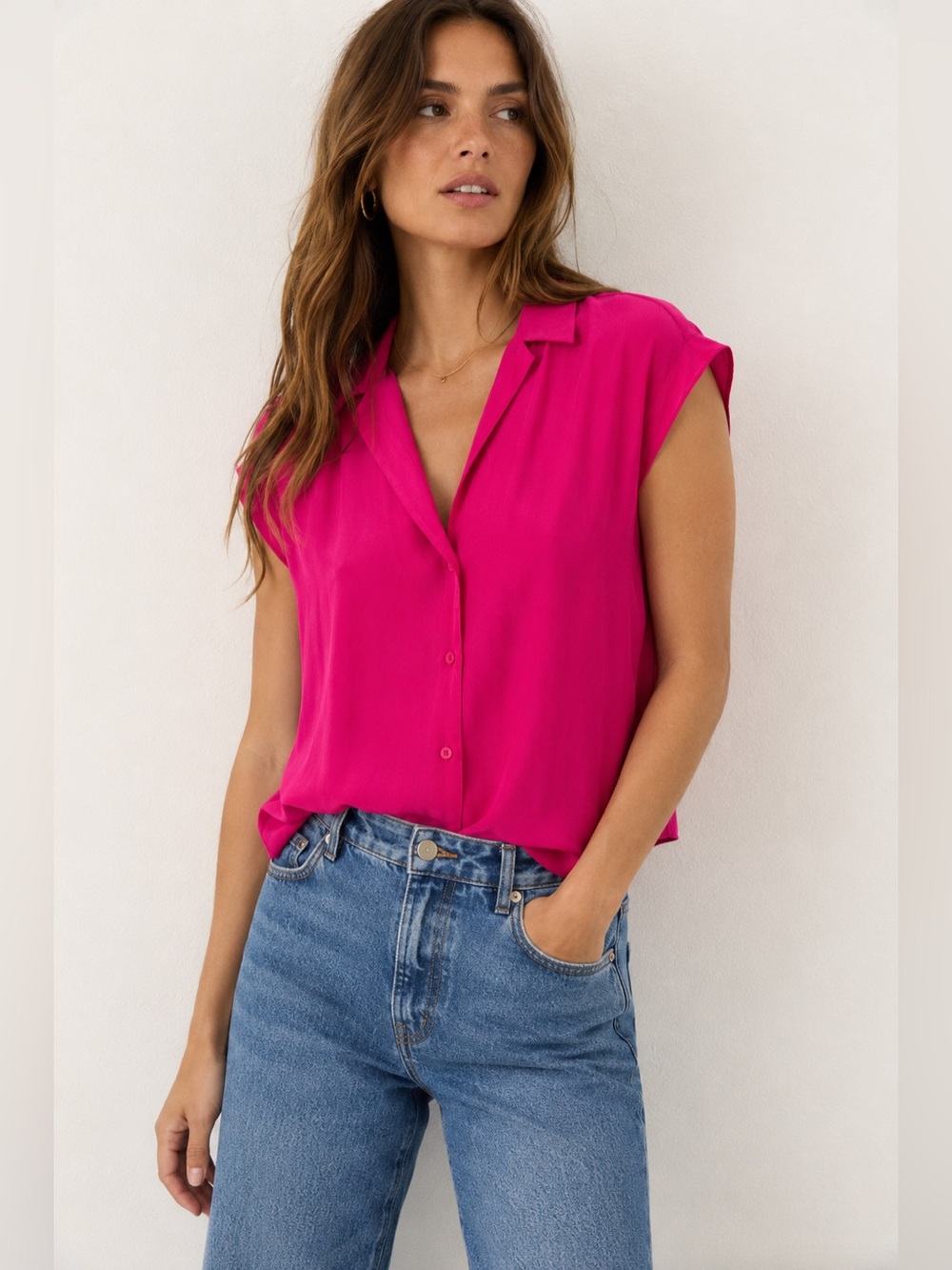 Nine West Button-Front V-Neck Sleeveless Blouse Satin Shirt Fuchsia Pink Small